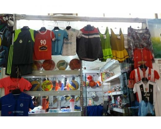 فروشگاه لوازم ورزشی در غرب تهران