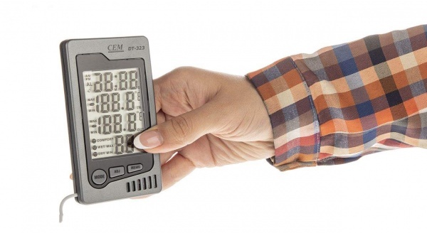 رطوبت سنج و دماسنج برند CEM مدل DT-323